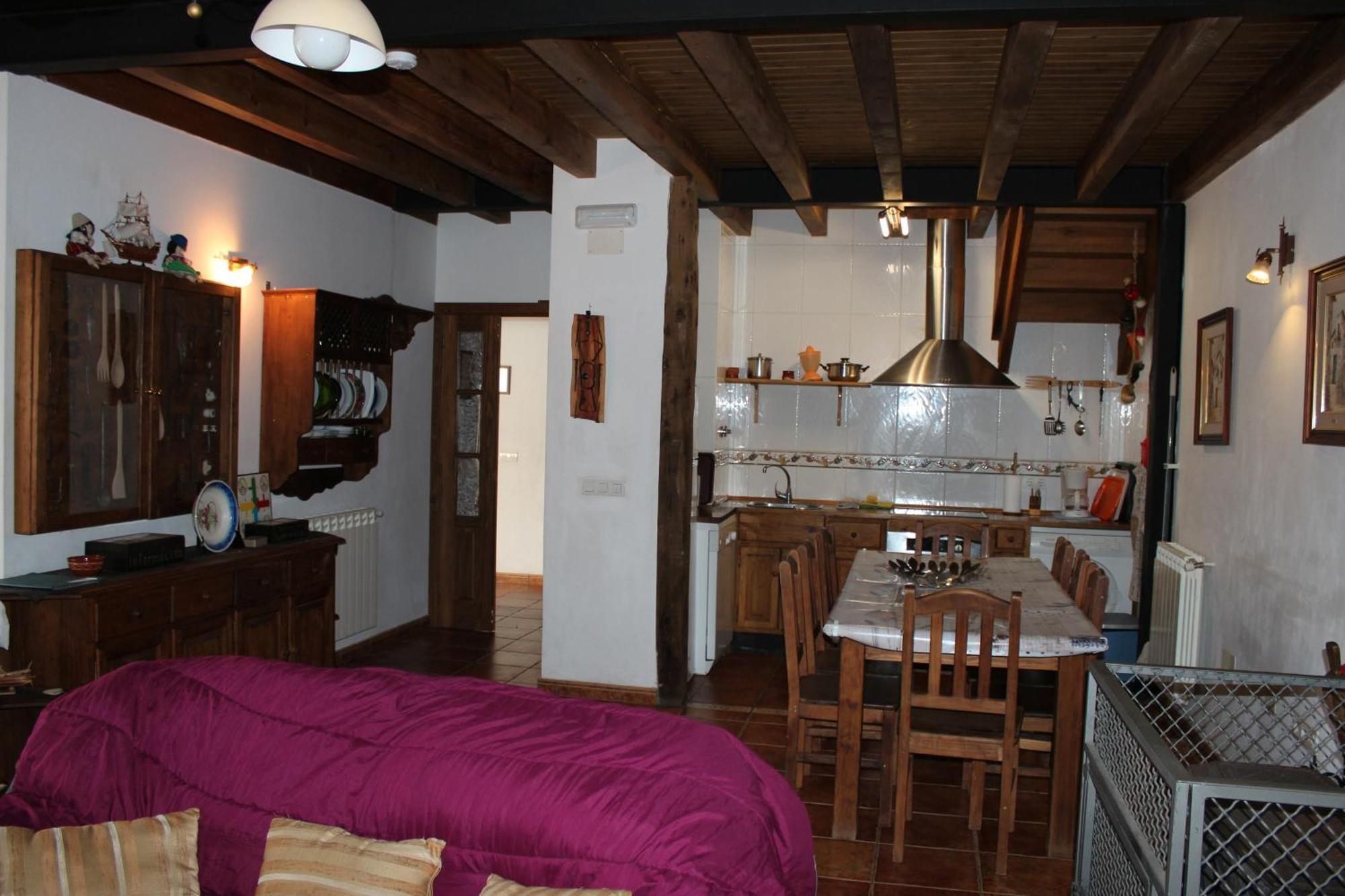 La Chimenea De Soria I Y I I Guest House Espeja de San Marcelino Exterior photo
