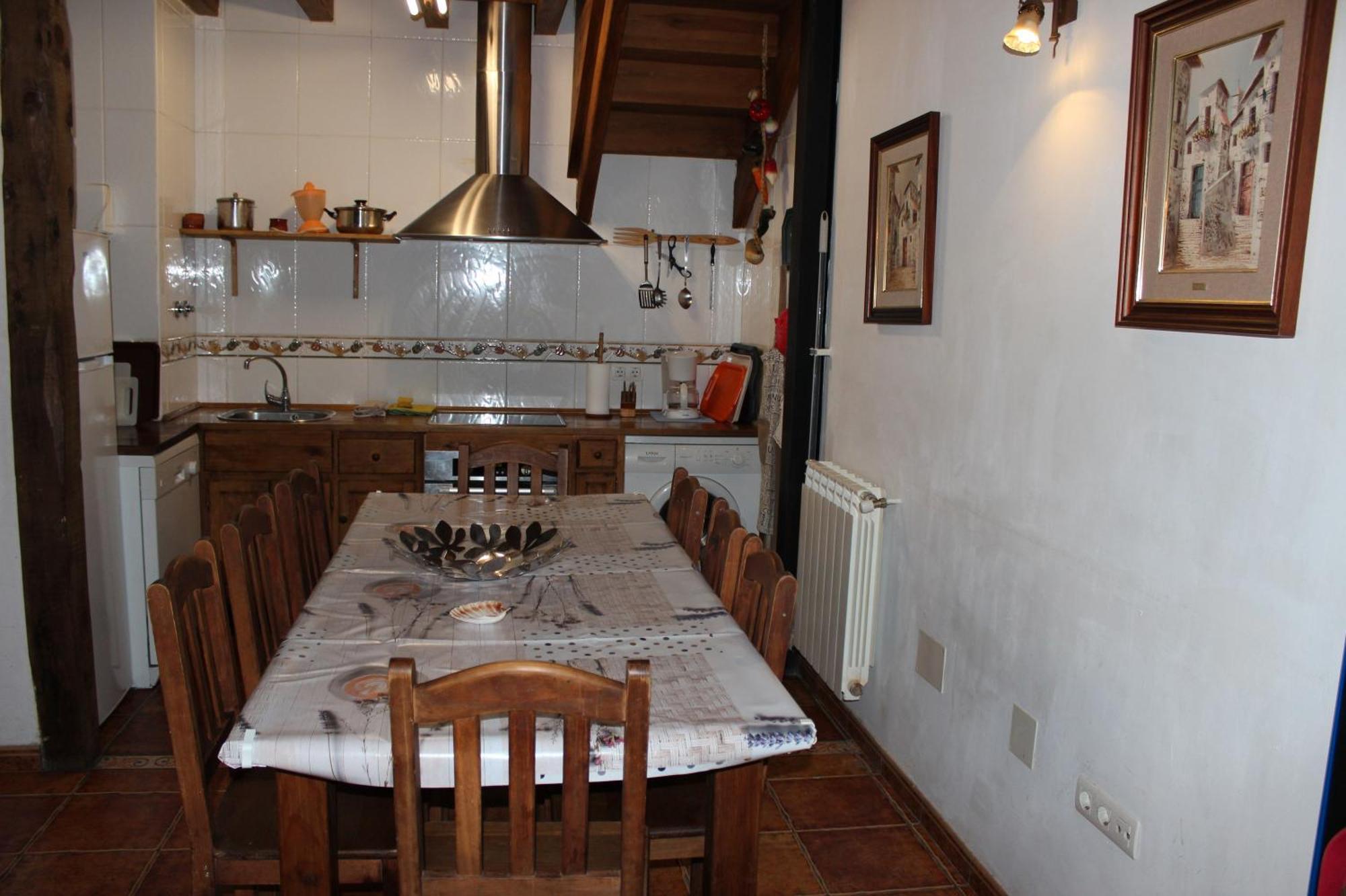 La Chimenea De Soria I Y I I Guest House Espeja de San Marcelino Exterior photo