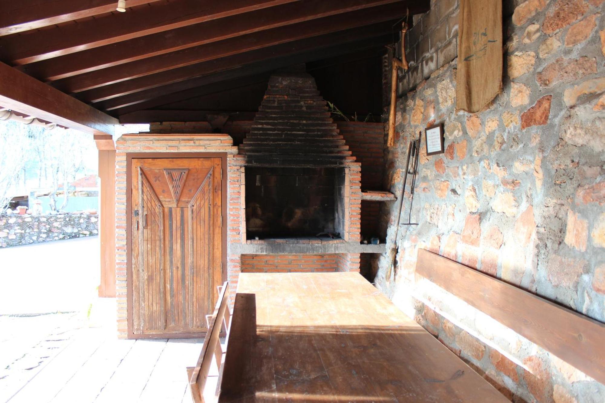 La Chimenea De Soria I Y I I Guest House Espeja de San Marcelino Exterior photo